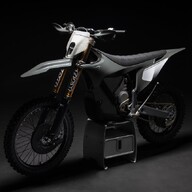Elektrimootorratas Enduro Stark VARG Alpha EX 80 hj FACTORY EDITION Tänavalegaalne A1 kategooria