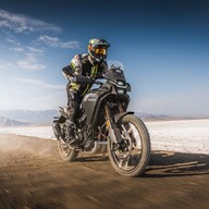 Mootorratas CFMOTO 450MT, must