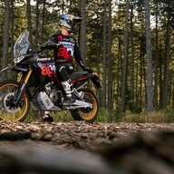 Mootorratas Aprilia Tuareg Rally 660 