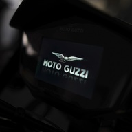 Mootorratas Moto Guzzi V85 TT Travel, Grigio Grigna