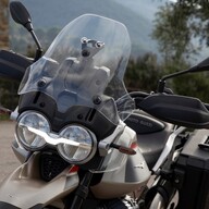 Mootorratas Moto Guzzi V85 TT Travel, Bronzo Deserto