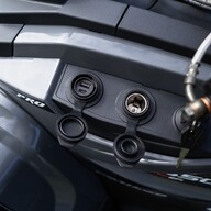ODES 650L EPS Basic V-Twin T3b, titan grey + tasuta haagis