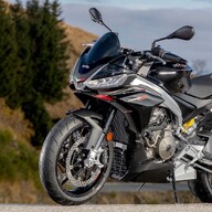 Mootorratas Aprilia Tuono 660 Factory Toofast