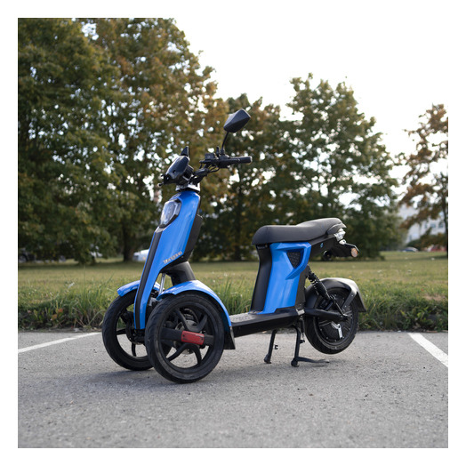 Esinduse demosõiduk Elektriroller Doohan iTango, sinine