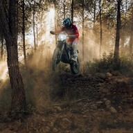 Elektrimootorratas Enduro Stark VARG Alpha EX 80 hj FACTORY EDITION Tänavalegaalne A1 kategooria