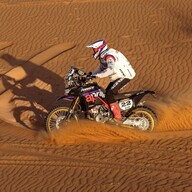 Mootorratas Aprilia Tuareg Rally 660 