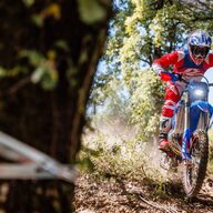 Beta RR Race 2T 300 2027