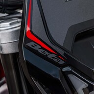 Beta RR 125 R Motard 4T, must/punane