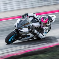 Mootorratas CFMOTO 675SR-R, must