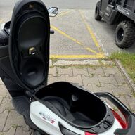 Roller Piaggio Liberty 125, Bianco Luna (kasutatud)