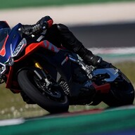 Mootorratas Aprilia RSV4 1100 Factory Euro5 Speed Fight