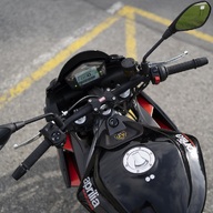 Demo mootorratas Aprilia Tuono 660 Factory Dark