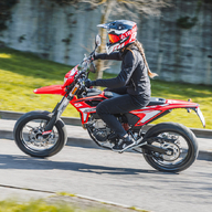 Beta RR 125 Motard 4T LC L1e tänavalegaalne