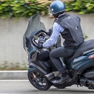 Roller Piaggio MP3 Exclusive 530 Nero Meteora