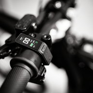 Talaria Komodo MX6 (TL6000 MX) maastikusõiduk 2026 must