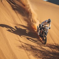 Mootorratas Aprilia Tuareg Rally 660 
