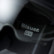 Blauer Pilot 1.1