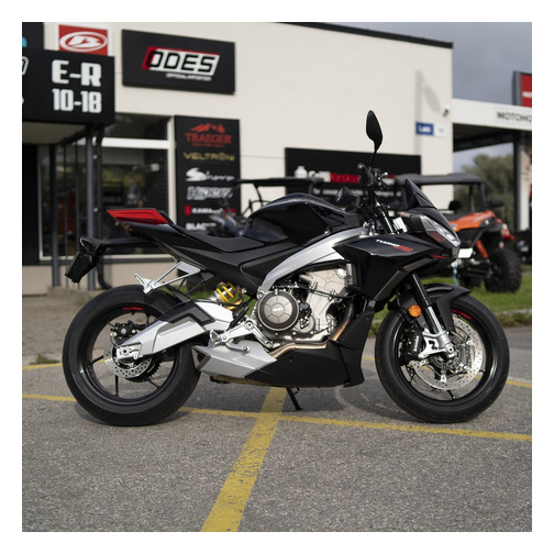 Demo mootorratas Aprilia Tuono 660 Factory Dark