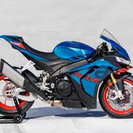 Mootorratas Aprilia RSV4 1100 Euro5+ Stingray Blue