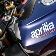 Mootorratas Aprilia RSV4 1100 Factory Euro5 Speed Fight