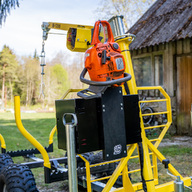 Luggage container: with chainsaw holder