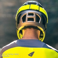 Kiiver MX/Enduro UFO Plast Defcon-One, must/hall S