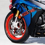 Mootorratas Aprilia RSV4 1100 Euro5+ Stingray Blue