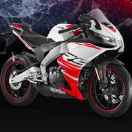 Mootorratas Aprilia RS4 125 Kingsnake White