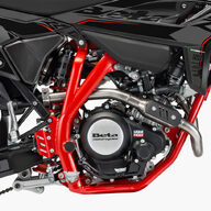 Beta RR 125 R Motard 4T, must/punane