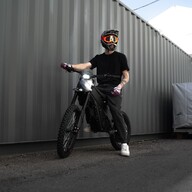 Talaria XXX (TL2500MX) 60V/40Ah maastikusõiduk 2025 Black Edition