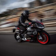 Mootorratas Aprilia RS 660, Racing Black