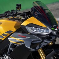 Mootorratas Aprilia Tuono V4 1100 RR, Shark Grey