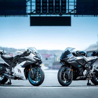 Mootorratas CFMOTO 675SR-R, must